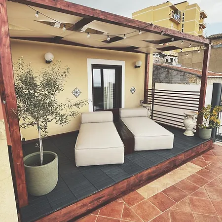 בית הארחה La Mennulara La Terrazza Del Centro Storico